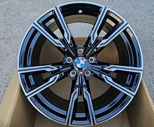 R20 veljed 5x120 BMW f15 f16 e70 e71 e53 x5 x6 (1 foto / 1)