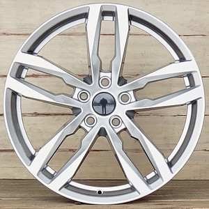 R19 VIPER B220 Silver 19x8 5x114.3 (1 foto / 1)