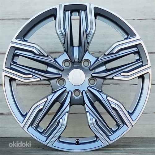 R18 G Seeria BMW AMZ 923 Gray polished 18×8 5×112