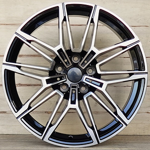 R18 BMW G Seeria AMZ 1187X Black polish 18x8 5x112 (1 foto / 1)
