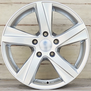 R16 7385 HS Hyper silver 16x7 5x112 (1 foto / 1)