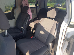 Chrysler grand voyager (7 foto / 8)