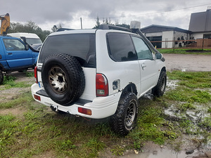 Suzuki vitara metsakas. (6 foto / 8)