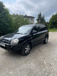 Hyundai linnamaastur. (3 foto / 11)