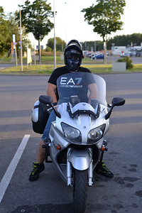 Yamaha Fjr 1300 (3 foto / 9)