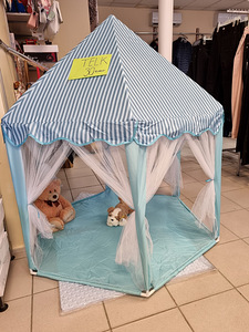 Палатки со скидкой (2 фото из 2)