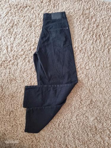 Черные джинсы, размер 40 (фото #1)