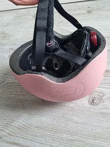Scoot and ride kiiver.51-55 cm (2 foto / 3)