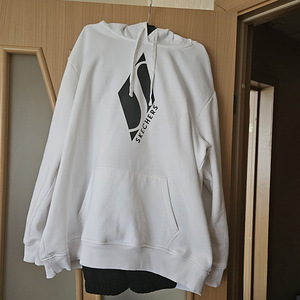 Spordidress 48-50r (1 foto / 5)