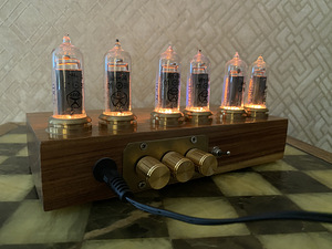 Nixie lauakell raadiolambid roosipuu. Kingitus. Zodiac Lab (5 foto / 7)