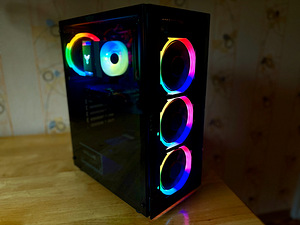 Gaming PC / Ryzen 5 4500 / RX 570 8 GB / 16 GB RAM