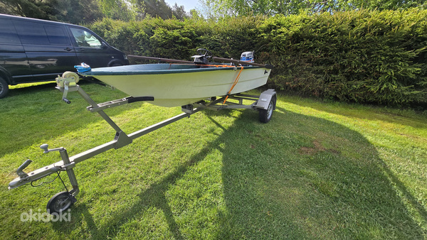 Soome mootorpaat 3.85m + Evinrude 20/25hp + haagis
