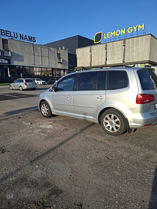 Vw touran (12 фото из 12)
