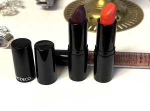 2 Artdeco Lipsticks + FREE Matte Brown (1 foto / 4)
