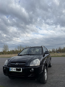 Hyundai Tucson (4 foto / 7)