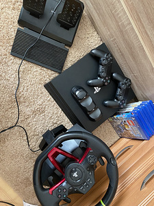 PlayStation 4 Pro 1TB (1 foto / 10)