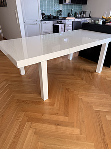 Stiilne pikendatav söögilaud 150–210 cm (2 foto / 4)