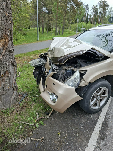 Müün avariiline Toyota RAV4