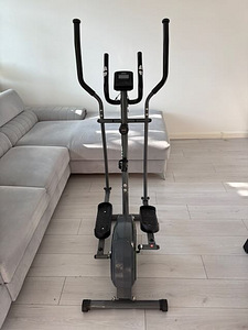 Elliptiline treeningmasin Zipro Neon (2 foto / 3)