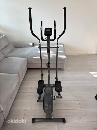 Elliptiline treeningmasin Zipro Neon