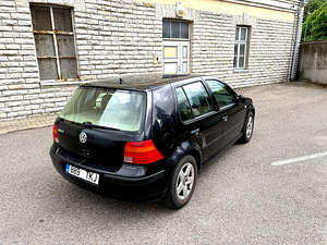 Volkswagen Golf 4 (4 foto / 15)