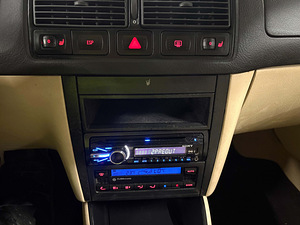 Volkswagen Golf 4 (12 foto / 15)