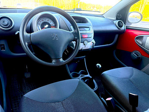 Peugeot 107 (6 foto / 14)