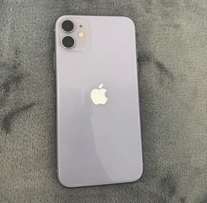 iPhone 11 (2 фото из 3)