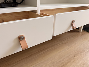 IKEA IDANÄS TV-alus (5 foto / 5)