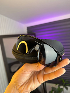 Oakley prillid UUED (9 foto / 9)