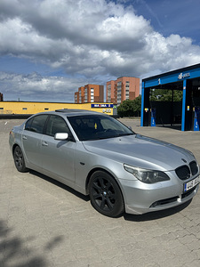 BMW E60 2005 525d (1 foto / 13)