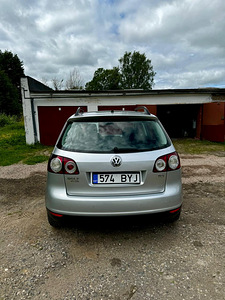 Volkswagen Golf ( 77kW). MÜÜDUD (4 foto / 11)