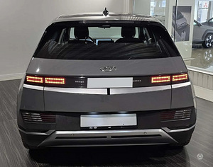Hyundai IONIQ 5 (8 foto / 15)