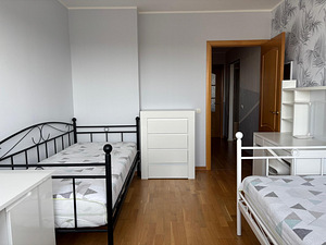 Kaks voodit (must ja valge) (2 foto / 3)