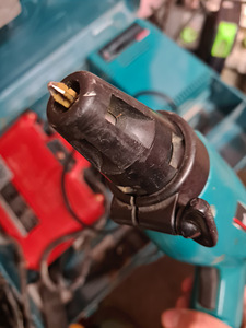 Шуруповерт Makita 6811D 14.4v (1 фото из 2)