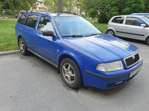 Skoda 1.9tdi 81kw (5 foto / 5)