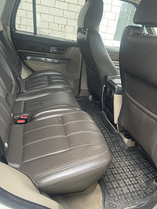 Land Rover Range Rover Sport 3.0 180 kw (2 foto / 10)