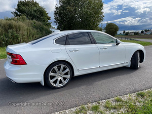 Volvo S90 AWD Inscription 2.0 173kW (4 фото из 10)