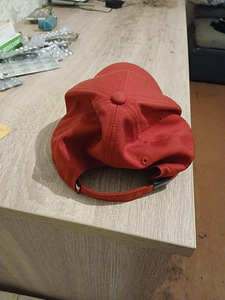Tommy Hilfiger meeste nokamüts (2 foto / 2)