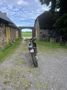 Mootorratas Tomos SM 125cc A1 värske ÜV (6 foto / 10)