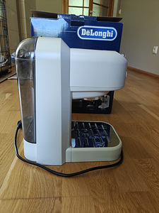 Продается кофемашина DeLonghi EC251.W (2 фото из 4)