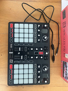 Hercules P32 DJ controller (2 foto / 2)
