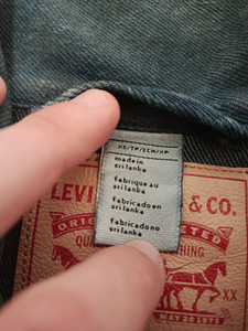 Джинсовая куртка Levi's Ex-Boyfriend Trucker Black Stonewash XS (3 фото из 8)