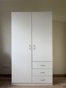 Kapp 98x48x178 / Kapp 98x48x178 (1 foto / 2)