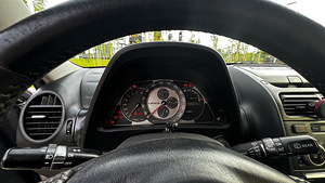 Lexus is200 sportcross (6 foto / 6)