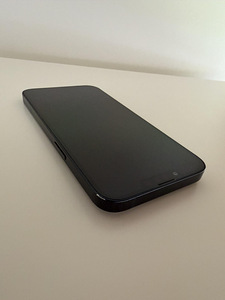 iPhone 13, 128GB, Midnight Black (8 фото из 9)