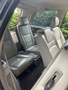 Volvo xc90 (11 foto / 12)