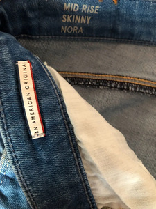 Teksad Tommy Hilfiger (3 foto / 5)