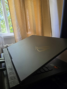 Asus Rog Strig G17 g713PI-LL032W (6 foto / 7)