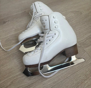 RISport RF3 professional figure skates (Made in Italy) (1 фото из 4)